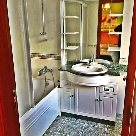 Piso Ria Del Burgo